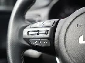 Kia Rio thumbnail 26