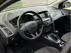Ford Focus thumbnail 11