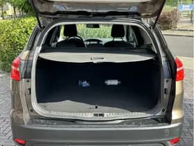 Ford Focus thumbnail 9