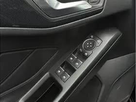 Ford Focus thumbnail 13