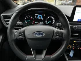 Ford Focus thumbnail 21