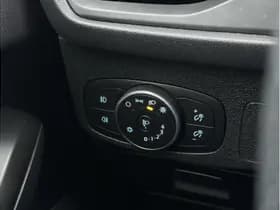 Ford Focus thumbnail 25