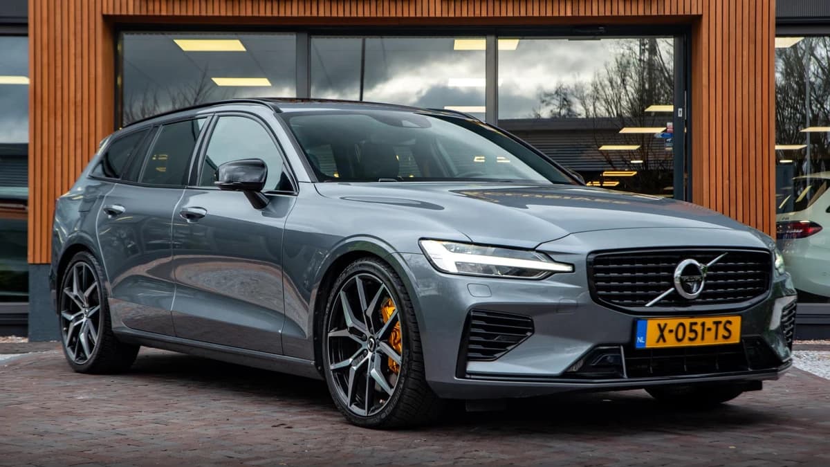 Volvo V60 — foto 1