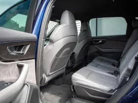 Audi Q7 thumbnail 11