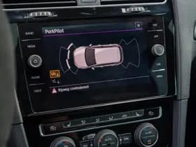 Volkswagen Golf thumbnail 20