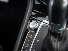 Volkswagen Golf thumbnail 25