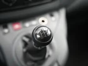 Peugeot Partner thumbnail 24