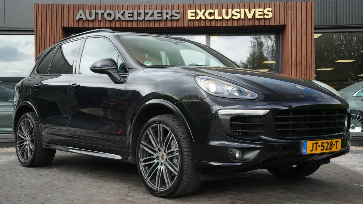 Porsche Cayenne — foto 1