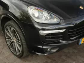 Porsche Cayenne thumbnail 12
