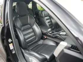 Porsche Cayenne thumbnail 21
