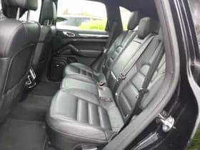 Porsche Cayenne thumbnail 22