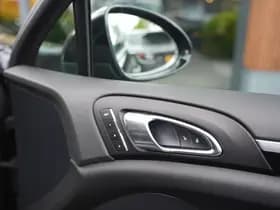 Porsche Cayenne thumbnail 29