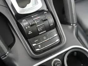 Porsche Cayenne thumbnail 41