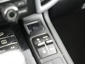 Porsche Cayenne thumbnail 46