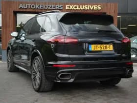 Porsche Cayenne thumbnail 7