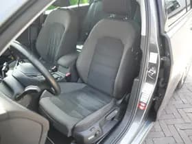 Volkswagen Golf thumbnail 13