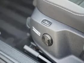 Volkswagen Golf thumbnail 16