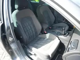 Volkswagen Golf thumbnail 18