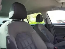 Volkswagen Golf thumbnail 26