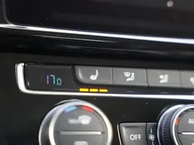 Volkswagen Golf thumbnail 29