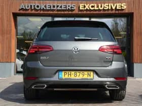 Volkswagen Golf thumbnail 8