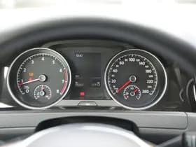 Volkswagen Golf thumbnail 11