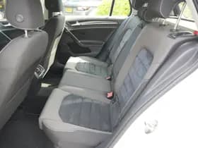 Volkswagen Golf thumbnail 14