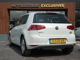 Volkswagen Golf thumbnail 6
