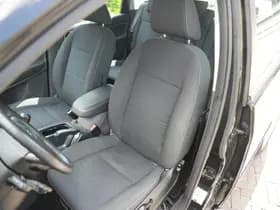 Ford C-Max thumbnail 11