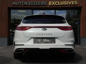 Kia Proceed thumbnail 9