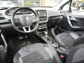 Peugeot 2008 thumbnail 2