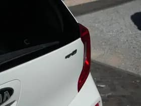Kia Picanto thumbnail 11