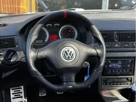 Volkswagen Golf thumbnail 12