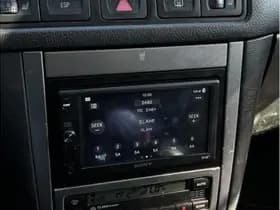 Volkswagen Golf thumbnail 13