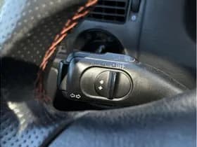 Volkswagen Golf thumbnail 20