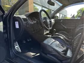 Volkswagen Golf thumbnail 22