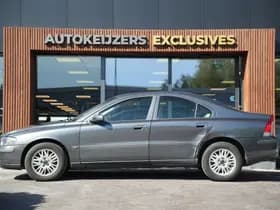 Volvo S60 thumbnail 3