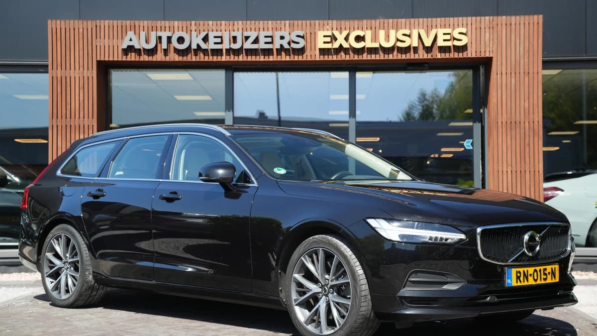 Volvo V90 — foto 1