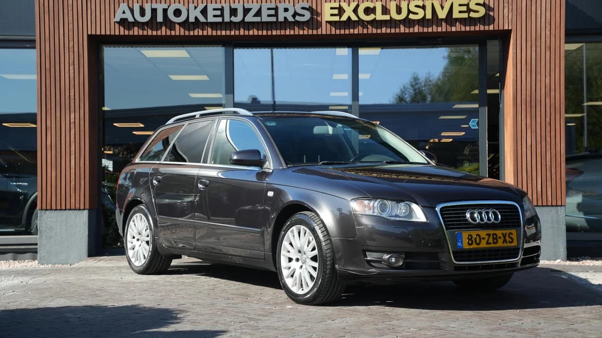 Audi A4 — foto 1