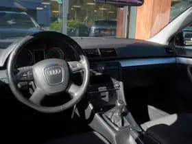 Audi A4 thumbnail 11