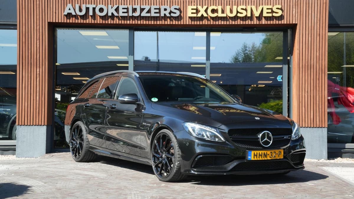 Mercedes-Benz C-Klasse — foto 1