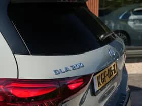 Mercedes-Benz GLA thumbnail 12
