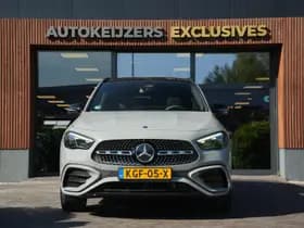 Mercedes-Benz GLA thumbnail 3