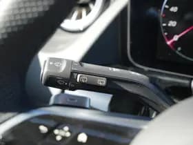 Mercedes-Benz GLA thumbnail 24