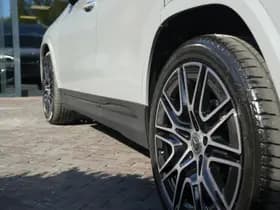 Mercedes-Benz GLA thumbnail 41