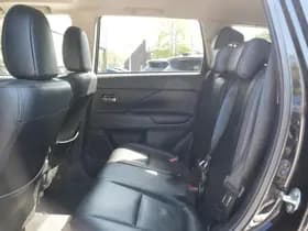 Mitsubishi Outlander thumbnail 23