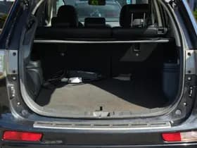 Mitsubishi Outlander thumbnail 8