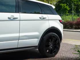 Land Rover Range Rover Evoque thumbnail 31