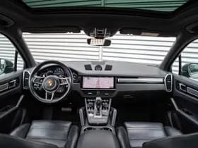 Porsche Cayenne thumbnail 2