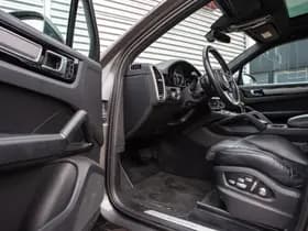 Porsche Cayenne thumbnail 14
